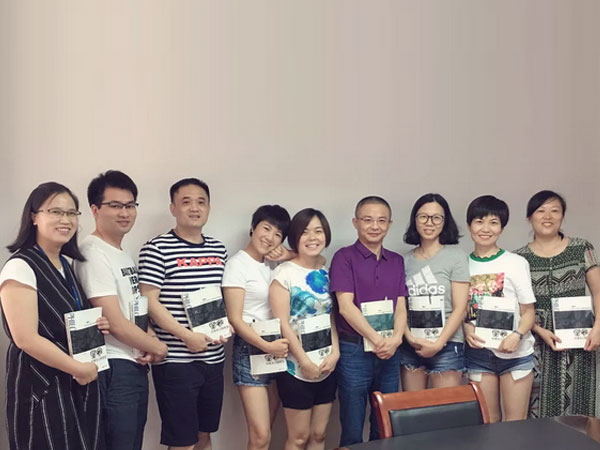【坚持成习惯，，，，，，习惯成优异】——《智者的顿悟》念书分享会